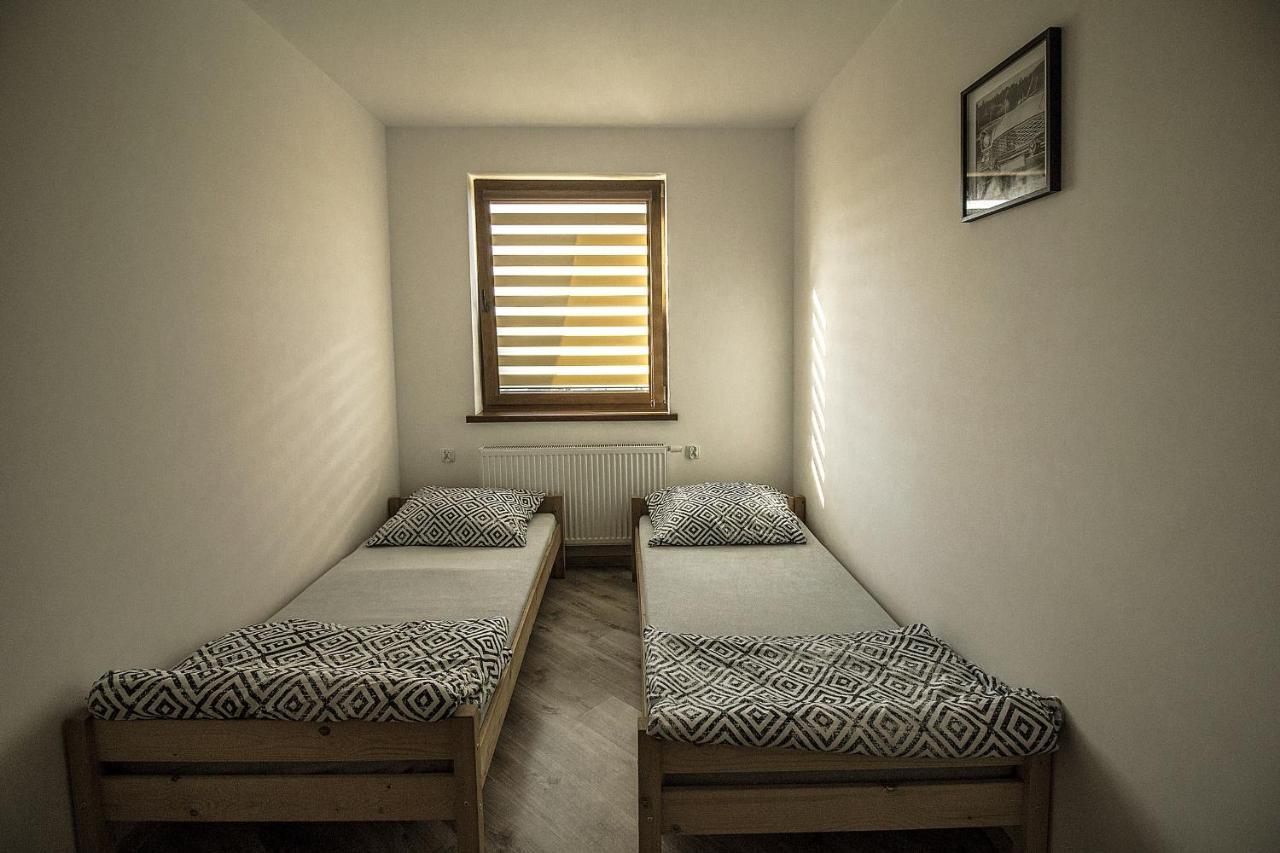 Aris Pokoje Goscinne Wojnicz Exteriér fotografie